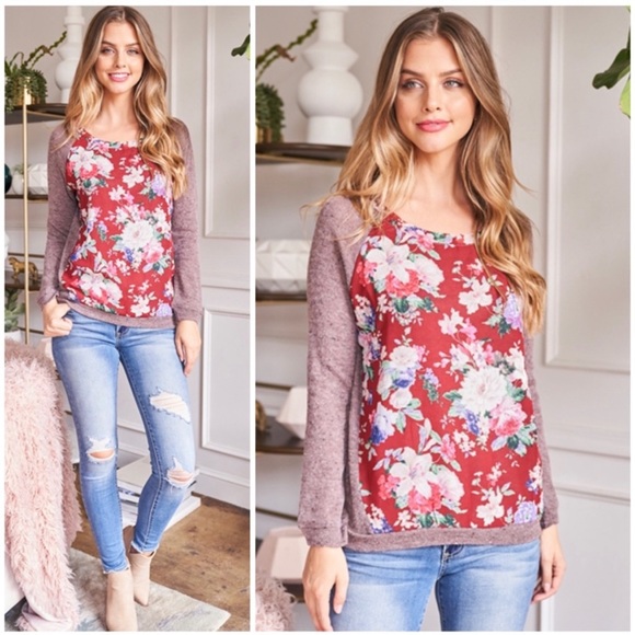 Burgundy Floral Round Neckline Long Sleeve Sz.M/L - Picture 2 of 5